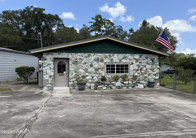 Photo 1 of Single family home for sale at 3816 Woodmere Ln, Middleburg, FL 32068 | MLS# 2149087 | Listing updated on 2026-09-02