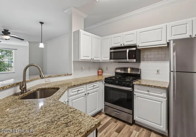 5th image of 13810 Sutton Park Dr N #425, Jacksonville, FL 32224 | MLS# 2150014