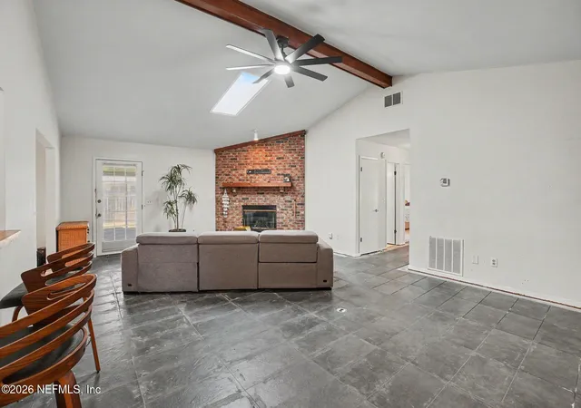 Photo 3 of Single family home for sale at 10930 Steeding Horse Dr, Jacksonville, FL 32257 | MLS# 2149211 | Listing updated on 2026-09-10