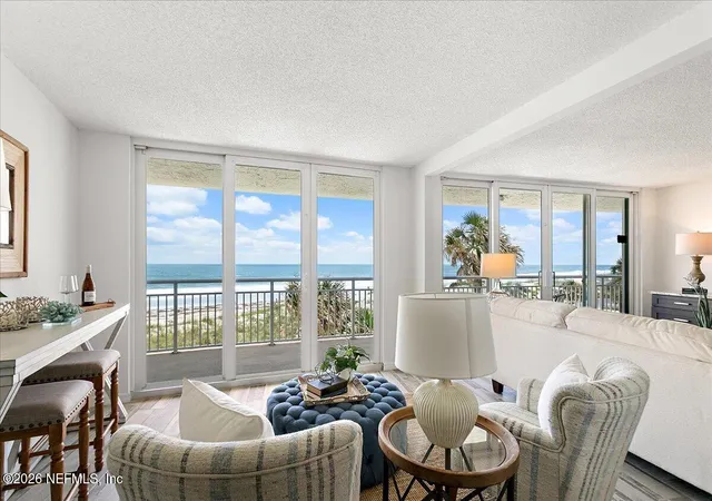 5th image of 1601 Ocean Dr S #205, Jacksonville Beach, FL 32250 | MLS# 2149164
