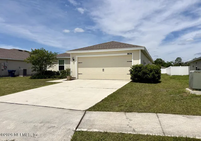 Photo 3 of Single family home for sale at 8656 Newnan Lake Dr, Macclenny, FL 32063 | MLS# 2149192 | Listing updated on 2026-09-04