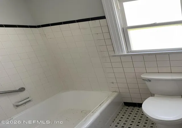 10th image of 3677 Walsh St, Jacksonville, FL 32205 | MLS# 2149208