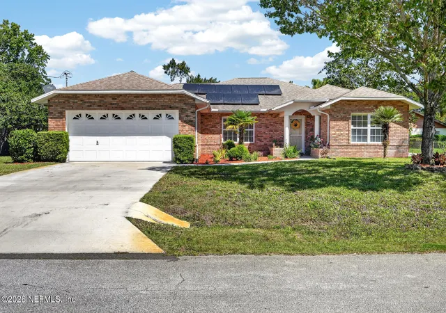 Photo 2 of Single family home for sale at 153 Wellstone Dr, Palm Coast, FL 32164 | MLS# 2149267 | Listing updated on 2026-10-07