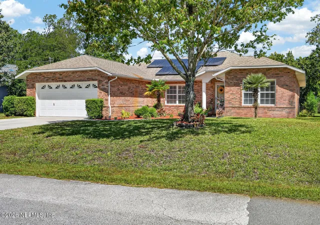 Photo 3 of Single family home for sale at 153 Wellstone Dr, Palm Coast, FL 32164 | MLS# 2149267 | Listing updated on 2026-10-07