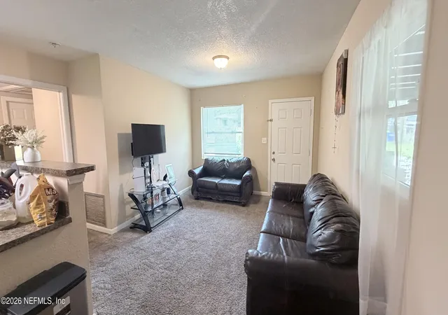 2nd image of 5812 Blackthorn Rd, Jacksonville, FL 32244 | MLS# 2151745