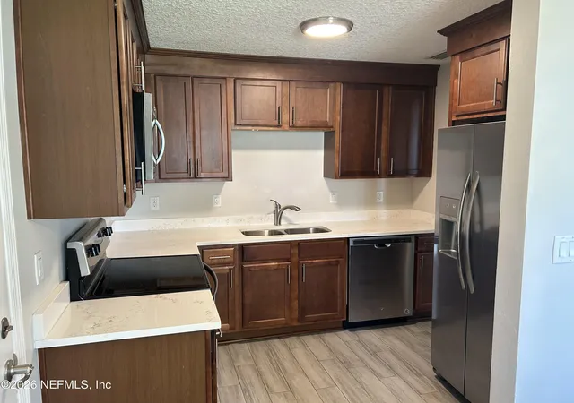 2nd image of 421 7th St N, Jacksonville Beach, FL 32250 | MLS# 2153297