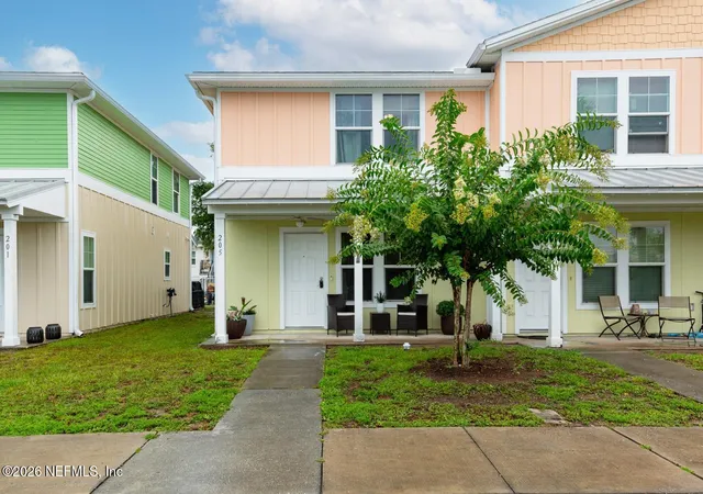 1st image of 205 Oceangate Dr, Atlantic Beach, FL 32233 | MLS# 2149347