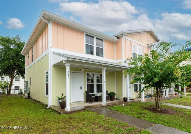 2nd image of 205 Oceangate Dr, Atlantic Beach, FL 32233 | MLS# 2149347