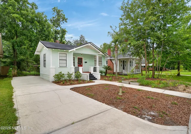 Photo 2 of Single family home for sale at 2902 Remington St, Jacksonville, FL 32205 | MLS# 2149735 | Listing updated on 2026-10-28