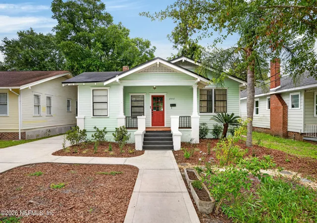 Photo 3 of Single family home for sale at 2902 Remington St, Jacksonville, FL 32205 | MLS# 2149735 | Listing updated on 2026-10-28