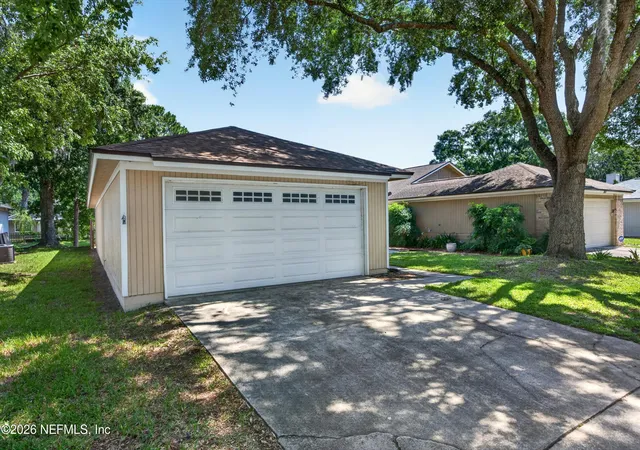Photo 1 of Single family home for sale at 4341 Lake Woodbourne Dr S, Jacksonville, FL 32217 | MLS# 2150859 | Listing updated on 2026-07-07