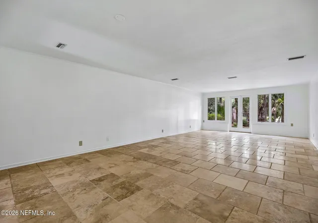 Photo 3 of Sale Pending at 3316 Sea Marsh Rd, Fernandina Beach, FL 32034 | MLS# 2151193 | Listing updated on 2026-09-17