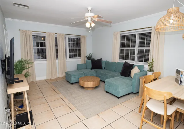 Photo 3 of Single family home for sale at 218 4th Avenue S, Jacksonville Beach, FL 32250 | MLS# 2149580 | Listing updated on 2026-06-10