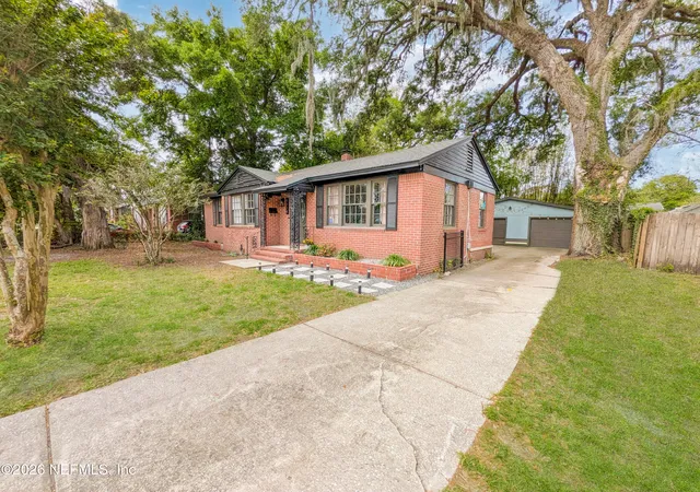 Photo 2 of Single family home for sale at 4224 Redwood Ave, Jacksonville, FL 32207 | MLS# 2152306 | Listing updated on 2026-08-23