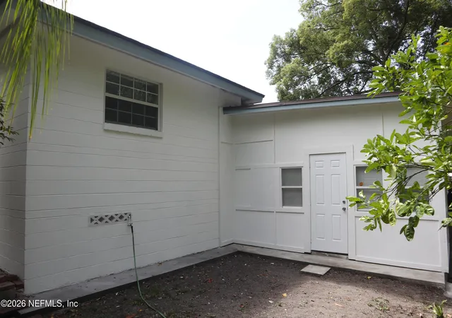 33rd image of 2860 Emily Ln W, Jacksonville, FL 32216 | MLS# 2150934