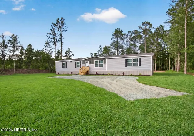 1st image of 2817 Spring Dr, Middleburg, FL 32068 | MLS# 2149933