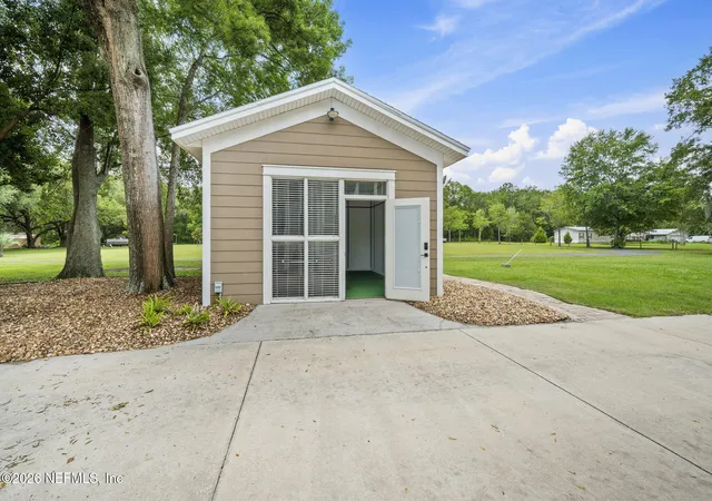 Photo 3 of Single family home for sale at 10814 Morningside Ln, Glen Saint Mary, FL 32040 | MLS# 2149897 | Listing updated on 2026-09-14