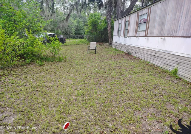 3rd image of 109 Arrowhead Dr, Interlachen, FL 32148 | MLS# 2149937