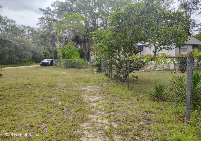 4th image of 109 Arrowhead Dr, Interlachen, FL 32148 | MLS# 2149937