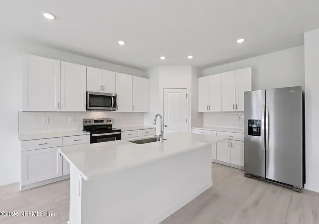 Photo 2 of Single family home for sale at 82 Wandering Crk Way, Palm Coast, FL 32164 | MLS# 2150115 | Listing updated on 2026-09-09