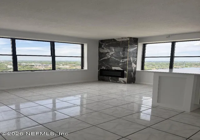 3rd image of 311 W Ashley St #1602, Jacksonville, FL 32202 | MLS# 2150886