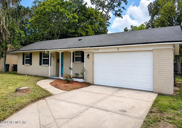 Photo 2 of Single family home for sale at 7324 Altama Rd, Jacksonville, FL 32216 | MLS# 2150243 | Listing updated on 2026-09-08