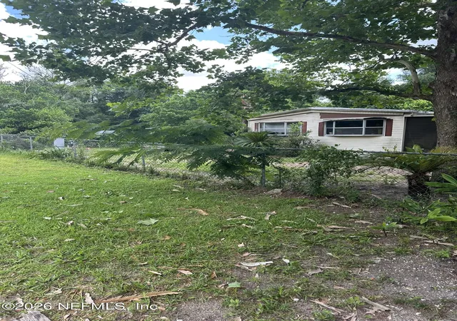 1st image of 608 Kitty Ave, Interlachen, FL 32148 | MLS# 2150294