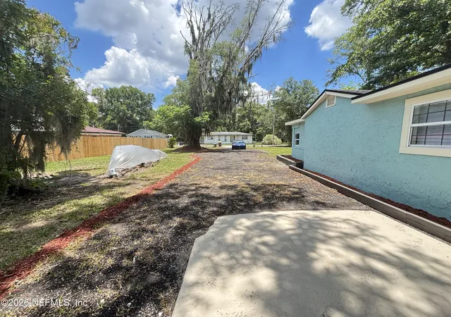 Photo 4 of Single family home for sale at 7924 Longspur Ave, Jacksonville, FL 32219 | MLS# 2150201 | Listing updated on 2026-08-03