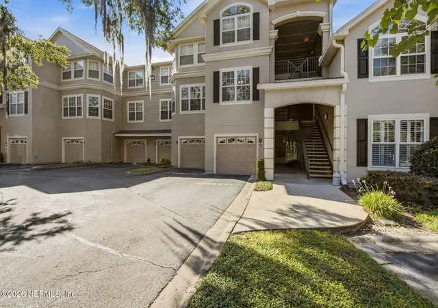 2nd image of 13810 Sutton Park Dr N #723, Jacksonville, FL 32224 | MLS# 2150143