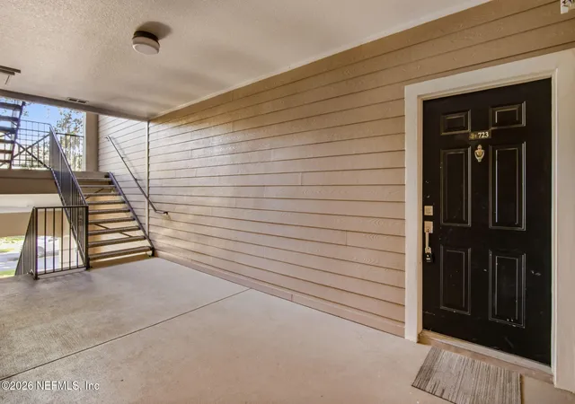 3rd image of 13810 Sutton Park Dr N #723, Jacksonville, FL 32224 | MLS# 2150143