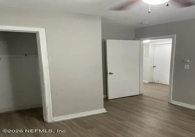 Photo 2 of Single family home for sale at 2331 Holmes St, Jacksonville, FL 32207 | MLS# 2150180 | Listing updated on 2026-08-14