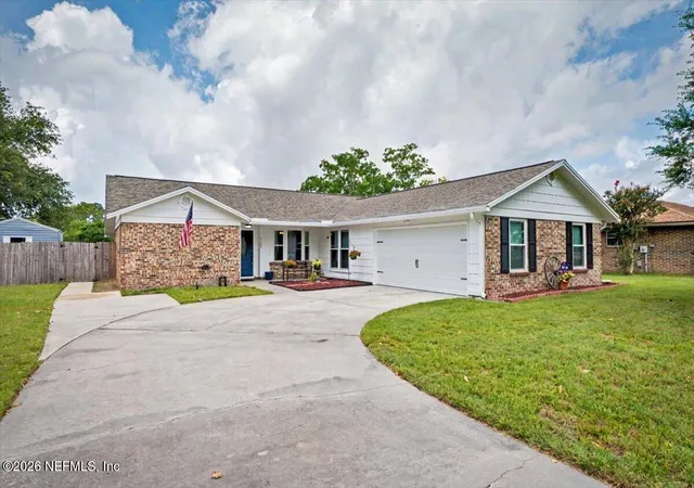 Homes for sale in Orange Park, FL | 1102 Meadow Dr, Orange Park, FL 32065 | MLS# 2150134