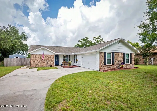 Homes for sale in Orange Park, FL | 1102 Meadow Dr, Orange Park, FL 32065 | MLS# 2150134