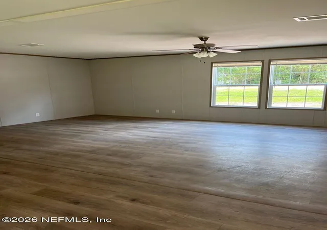 Photo 3 of Manufactured home for sale at 4819 Sedge St, Middleburg, FL 32068 | MLS# 2150135 | Listing updated on 2026-09-04