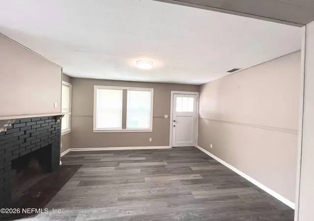 Photo 3 of Single family home for sale at 632 Ivy St, Jacksonville, FL 32206 | MLS# 2150194 | Listing updated on 2026-09-14