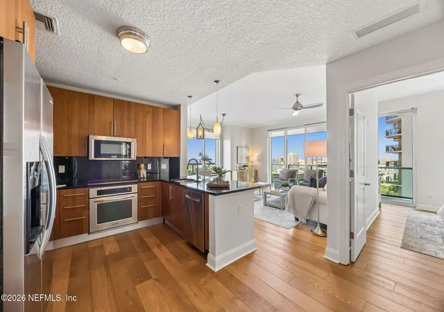 Photo 2 of Condo for sale at 1431 Riverplace Blvd #1501, Jacksonville, FL 32207 | MLS# 2150401 | Listing updated on 2026-09-16