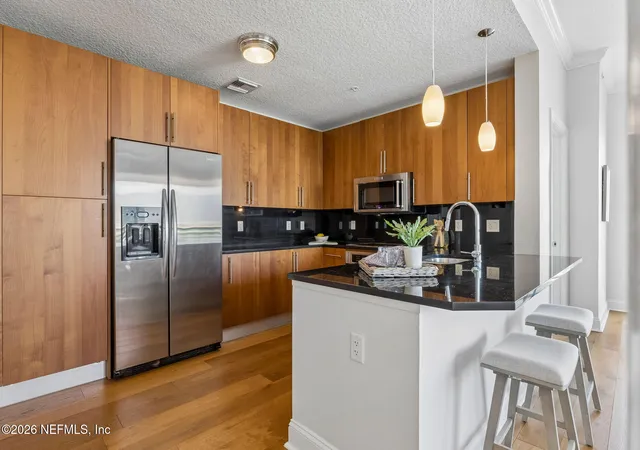 Photo 3 of Condo for sale at 1431 Riverplace Blvd #1501, Jacksonville, FL 32207 | MLS# 2150401 | Listing updated on 2026-09-16