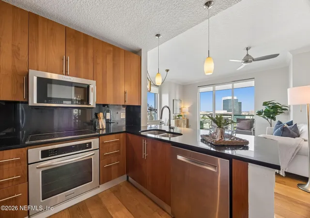 Photo 3 of Condo for sale at 1431 Riverplace Blvd #1501, Jacksonville, FL 32207 | MLS# 2150401 | Listing updated on 2026-09-16