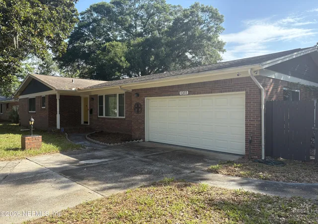 Photo 2 of Single family home for sale at 1311 Grandview Dr, Jacksonville, FL 32211 | MLS# 2150358 | Listing updated on 2026-09-11