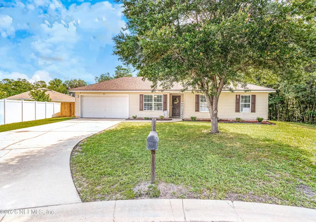 1st image of 431 Thomas Ct, Macclenny, FL 32063 | MLS# 2150457