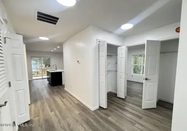 Photo 4 of Single family home for sale at 1992 W 20th Street, Jacksonville, FL 32209 | MLS# 2151657 | Listing updated on 2026-08-22