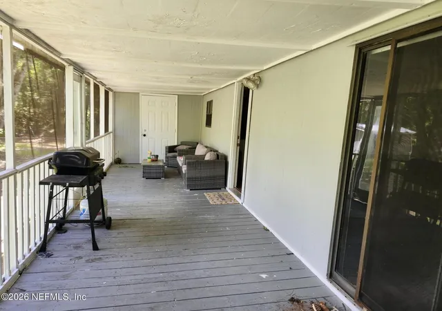 Homes for sale in San Mateo, FL | 132 Palmetto Point Ln, San Mateo, FL 32187 | MLS# 2150502
