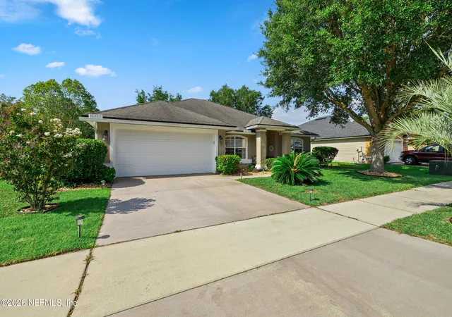 Photo 1 of Single family home for sale at 10905 Stanton Hills Dr E, Jacksonville, FL 32222 | MLS# 2150606 | Listing updated on 2026-09-07