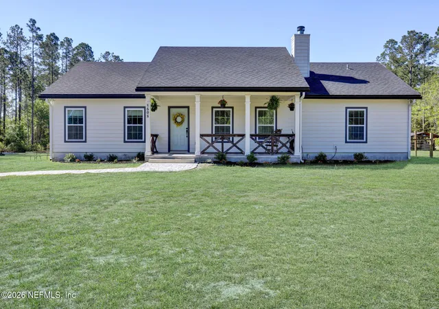 1st image of 5608 Jones Creek Rd, Keystone Heights, FL 32656 | MLS# 2150571