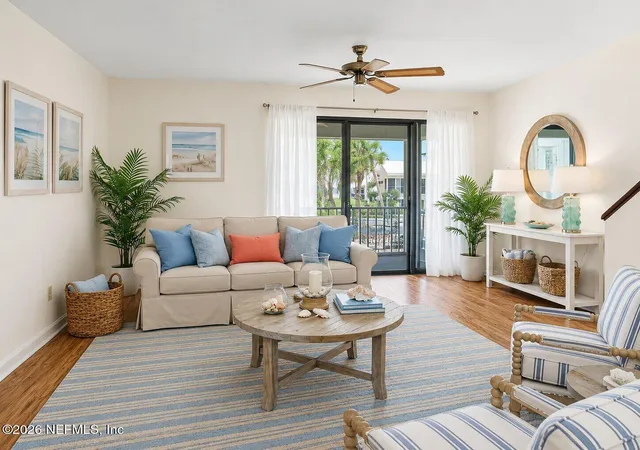Listing Photo 4 - Condo for sale in building located at 222 River Bend Pl, Welaka, FL 32193 - Unit #C