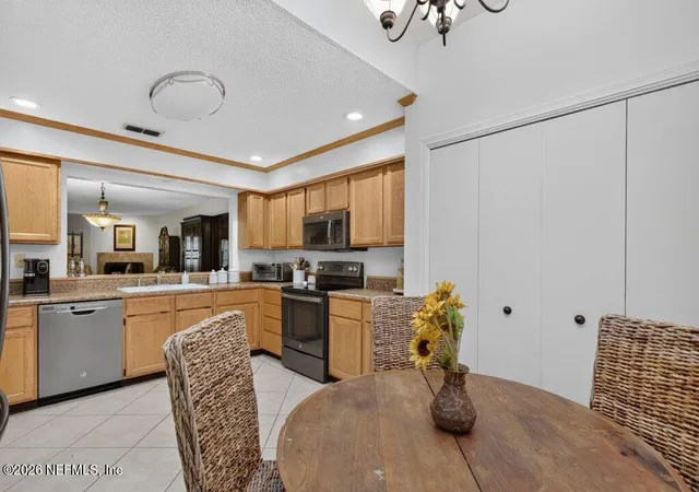 Photo 3 of Townhouse for sale at 12024 Arbor Lake Dr, Jacksonville, FL 32225 | MLS# 2150924 | Listing updated on 2026-07-02
