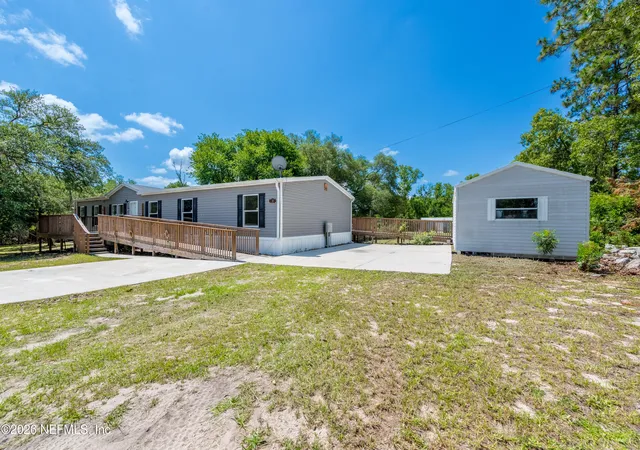 1st image of 5725 Sequoia Rd, Keystone Heights, FL 32656 | MLS# 2150771
