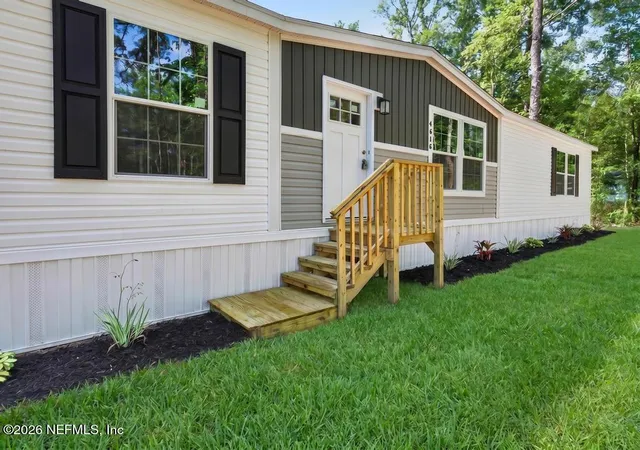 Photo 3 of Sale Pending at 4819 Joan Ave, Middleburg, FL 32068 | MLS# 2150971 | Listing updated on 2026-08-26
