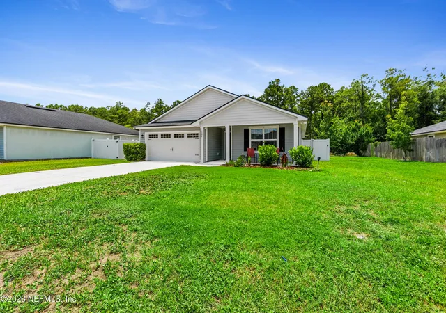 Photo 2 of Single family home for sale at 1294 Sarahs Landing Dr, Jacksonville, FL 32221 | MLS# 2151134 | Listing updated on 2026-09-11