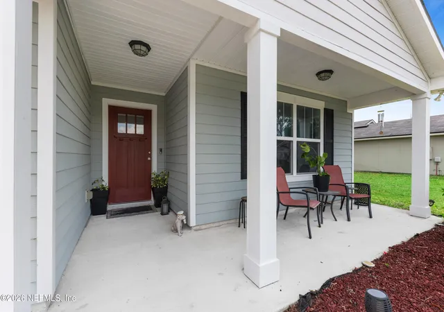 Photo 3 of Single family home for sale at 1294 Sarahs Landing Dr, Jacksonville, FL 32221 | MLS# 2151134 | Listing updated on 2026-09-11